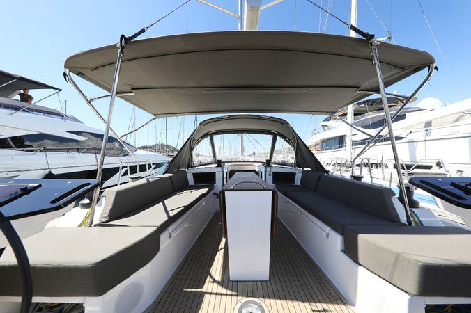 Dufour 44 | Timeless