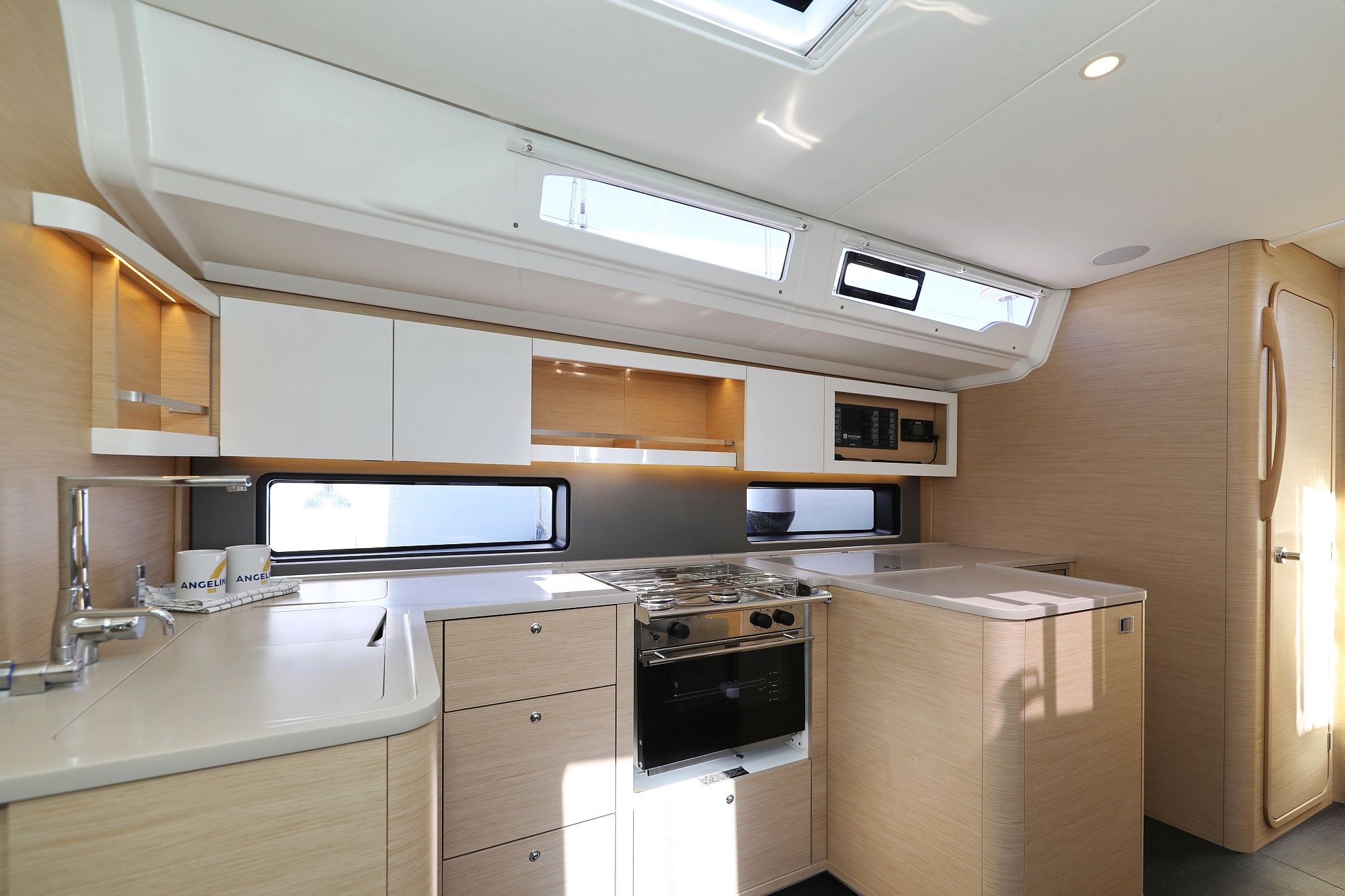 Dufour 44 | Timeless