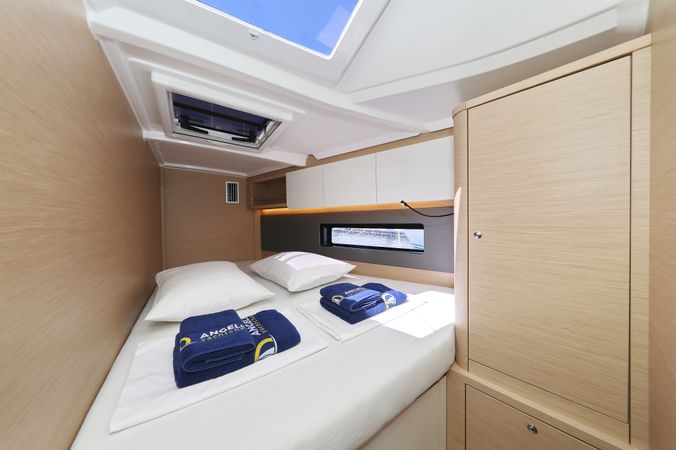 Dufour 44 | Timeless