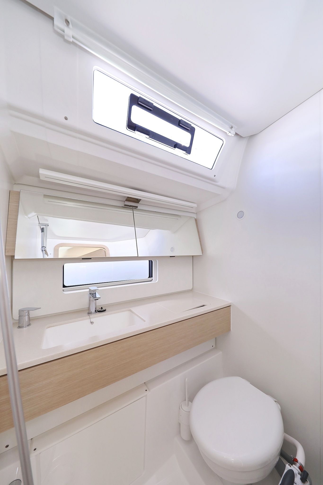 Dufour 44 | Timeless