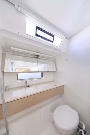 Dufour 44 | Timeless