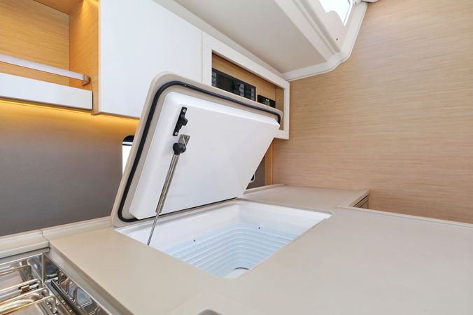 Dufour 44 | Timeless