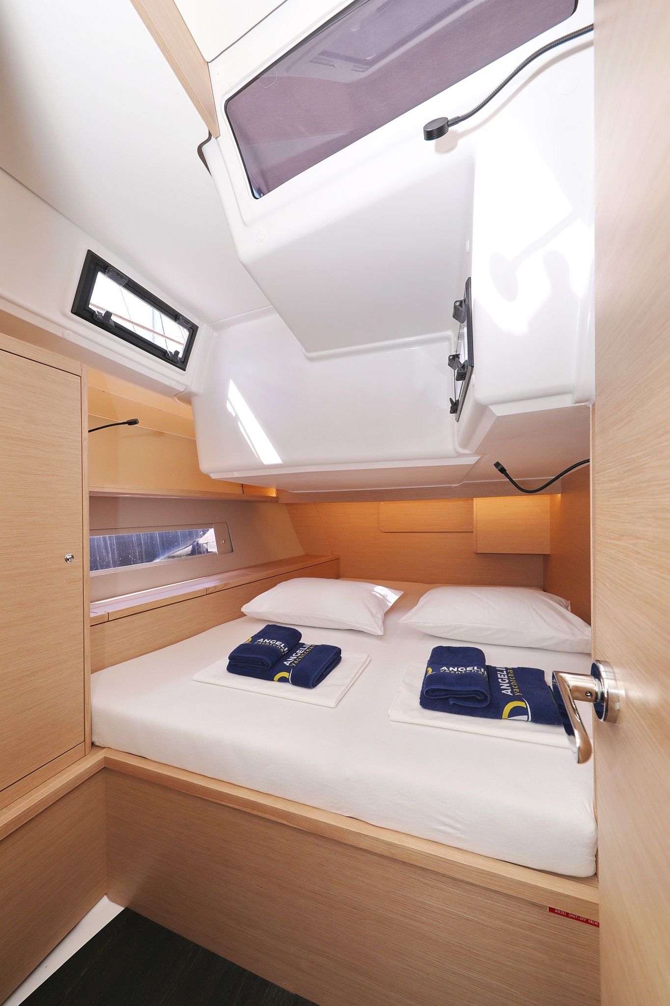 Dufour 470 | Fantasea