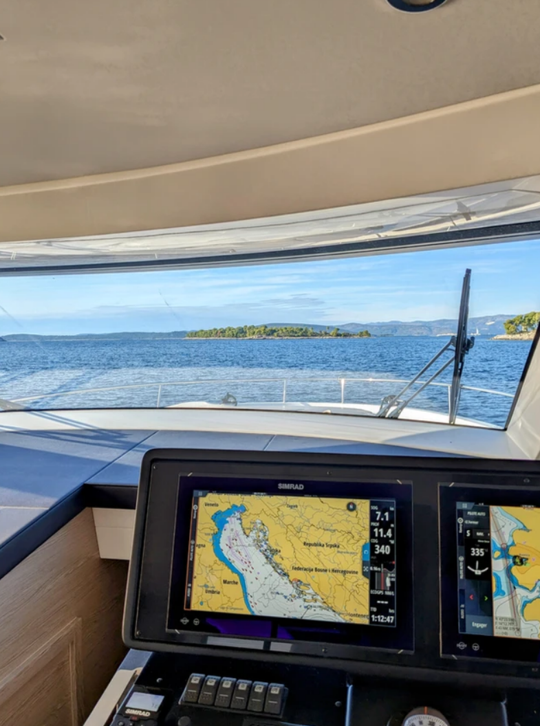 Greenline 45 Fly Hybrid | Pure