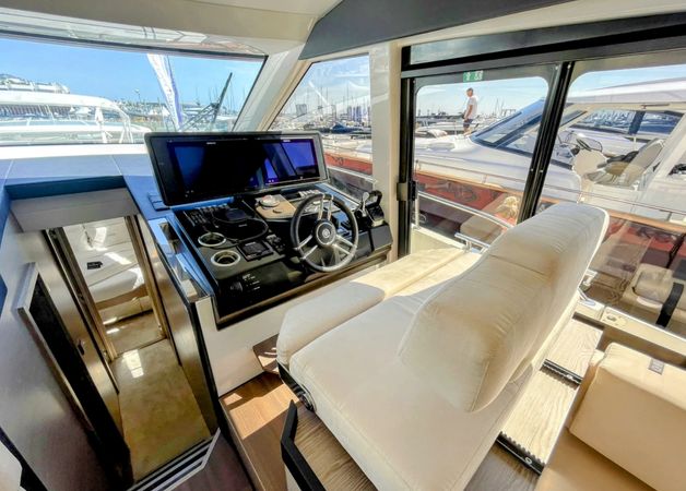 Greenline 45 Fly Hybrid | Pure