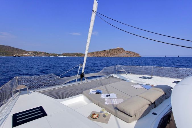 Fountaine Pajot Tanna 47 | Helidoni