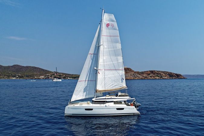 Fountaine Pajot Tanna 47 | Helidoni