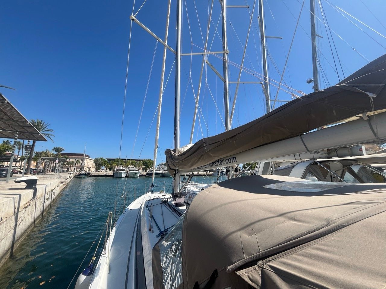 Jeanneau Sun Odyssey 410 | Albarino