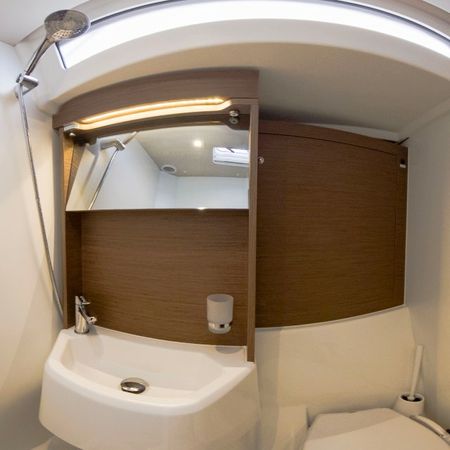 Beneteau Oceanis 51.1 | Mary-Anne