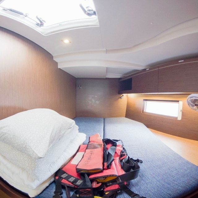 Beneteau Oceanis 51.1 | Mary-Anne
