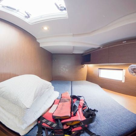 Beneteau Oceanis 51.1 | Mary-Anne