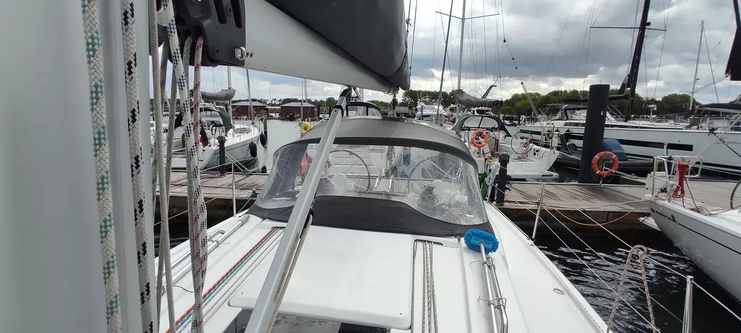 Hanse 315 | Mola 24 Breege