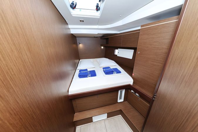 Beneteau Oceanis 51.1 | Seaduction