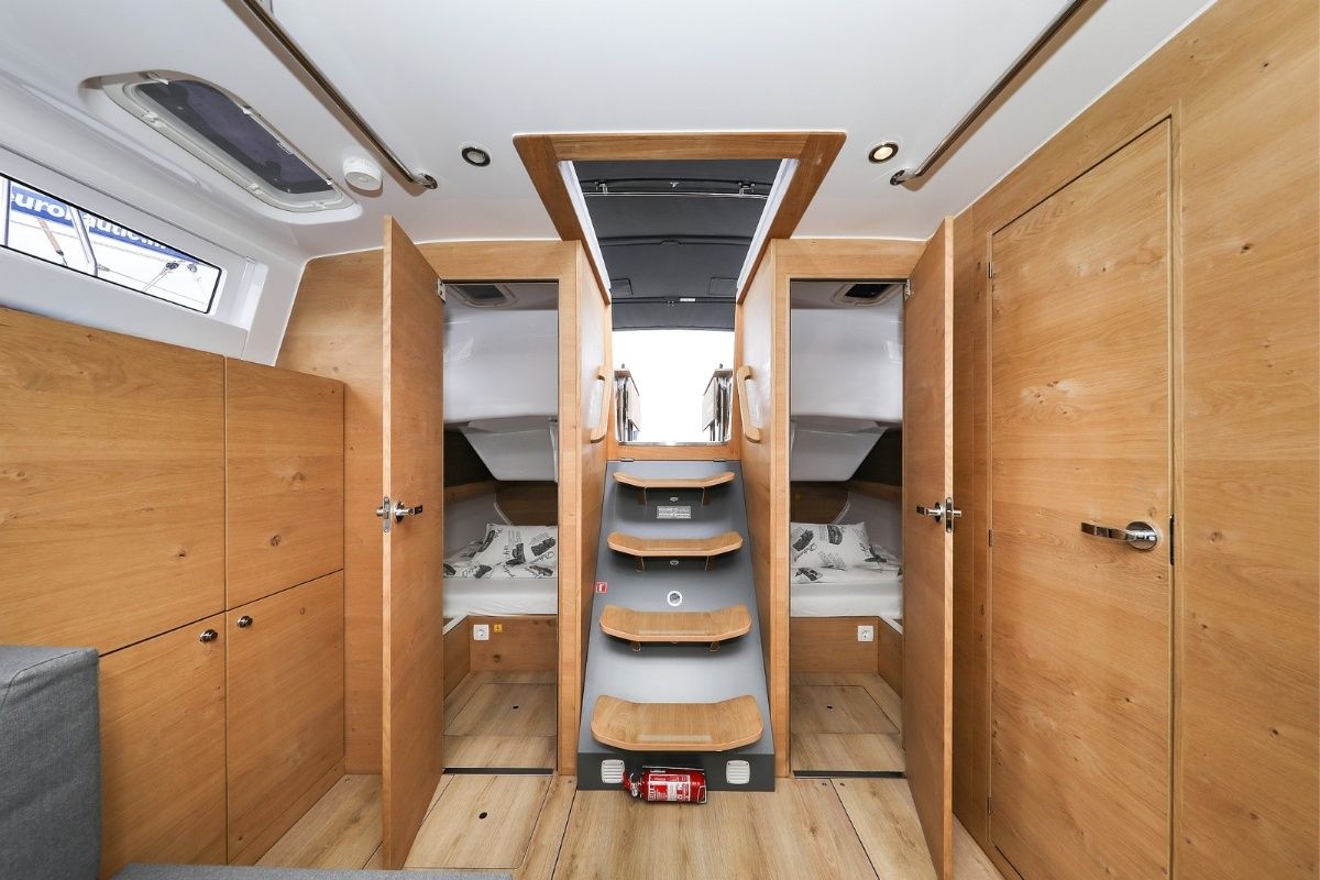 Elan Impression 43 | Seppia