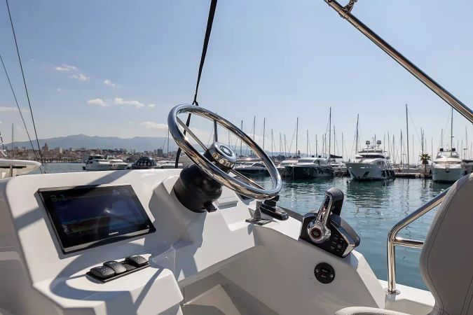 Beneteau Antares 11 Fly | Desiree