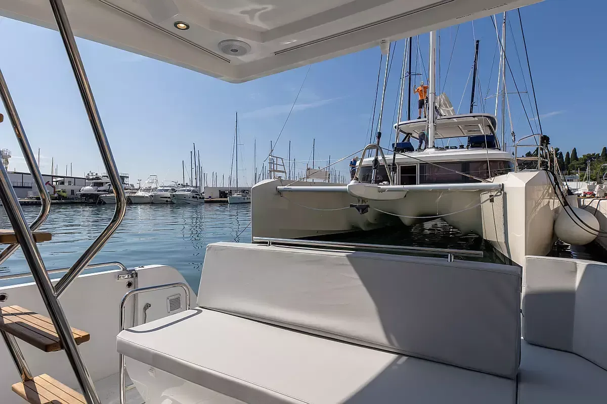 Beneteau Antares 11 Fly | Desiree