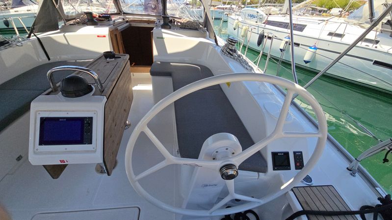 Bavaria Cruiser 46 | Orfeas