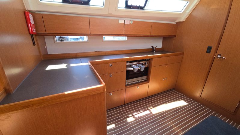 Bavaria Cruiser 46 | Orfeas