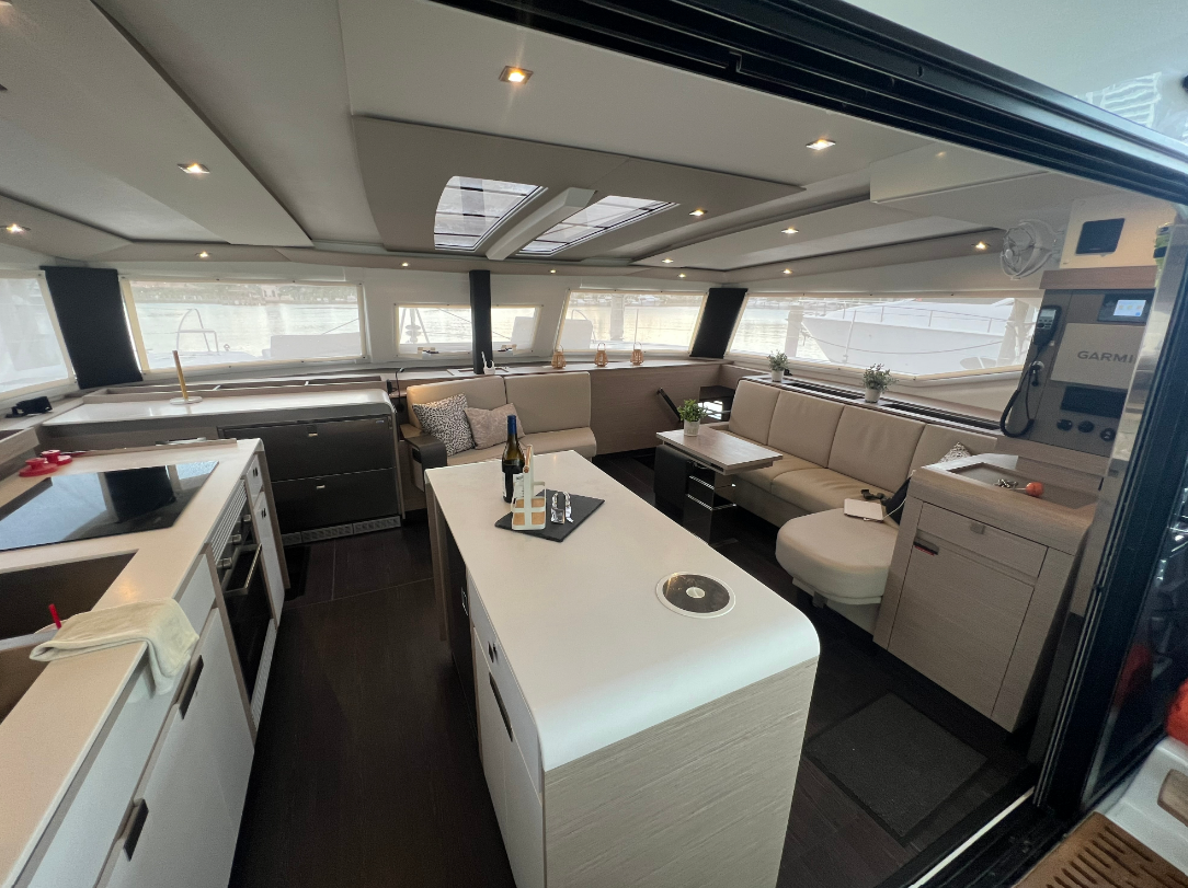 Fountaine Pajot Aura 51 | Amajen