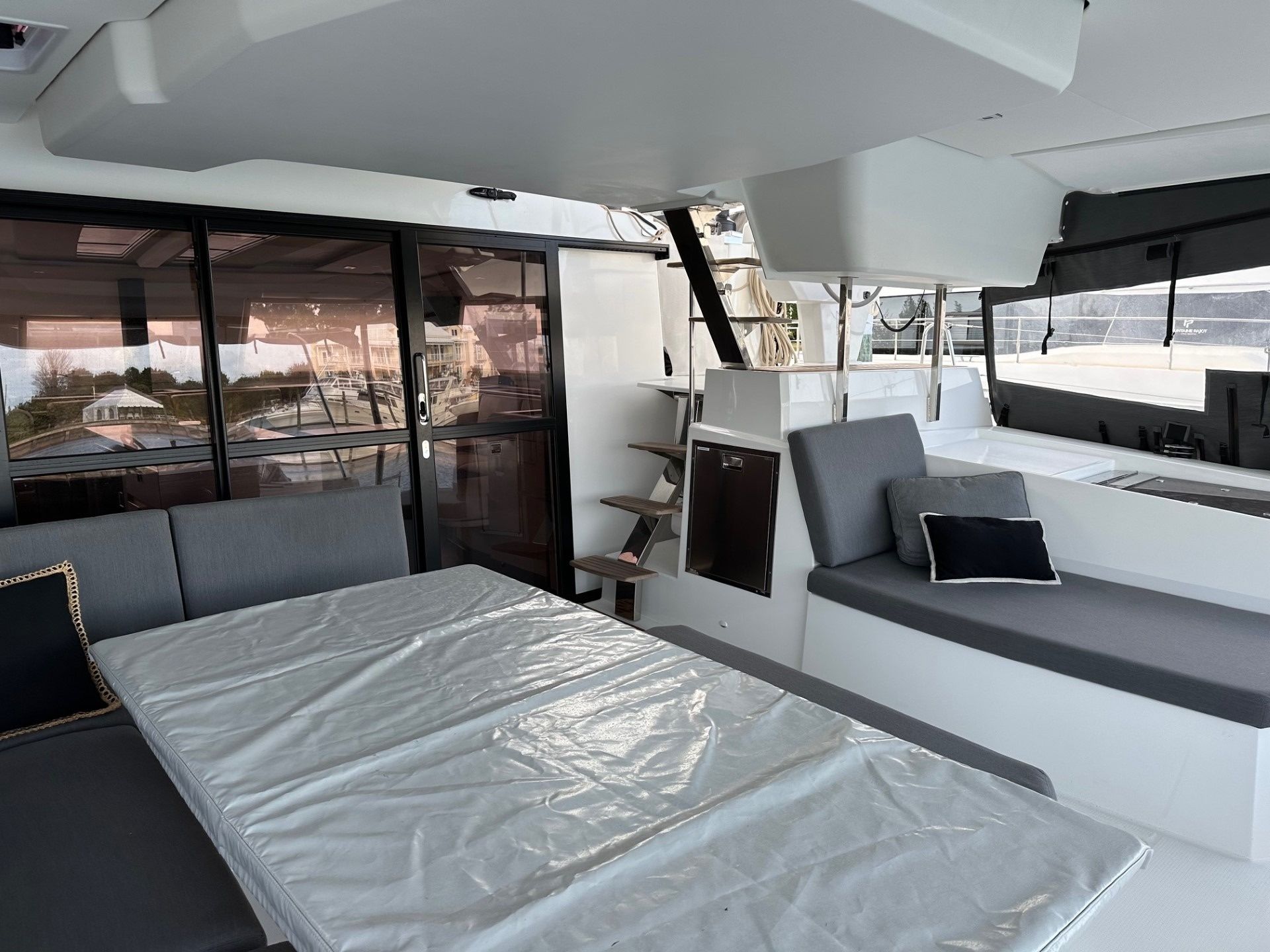 Fountaine Pajot Aura 51 | Amajen