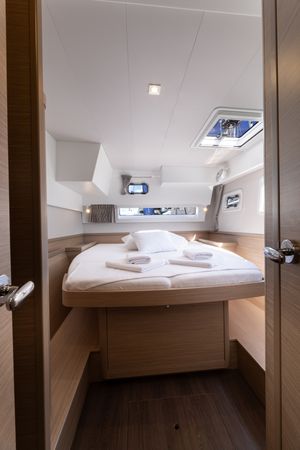 Lagoon 42 | Aventus