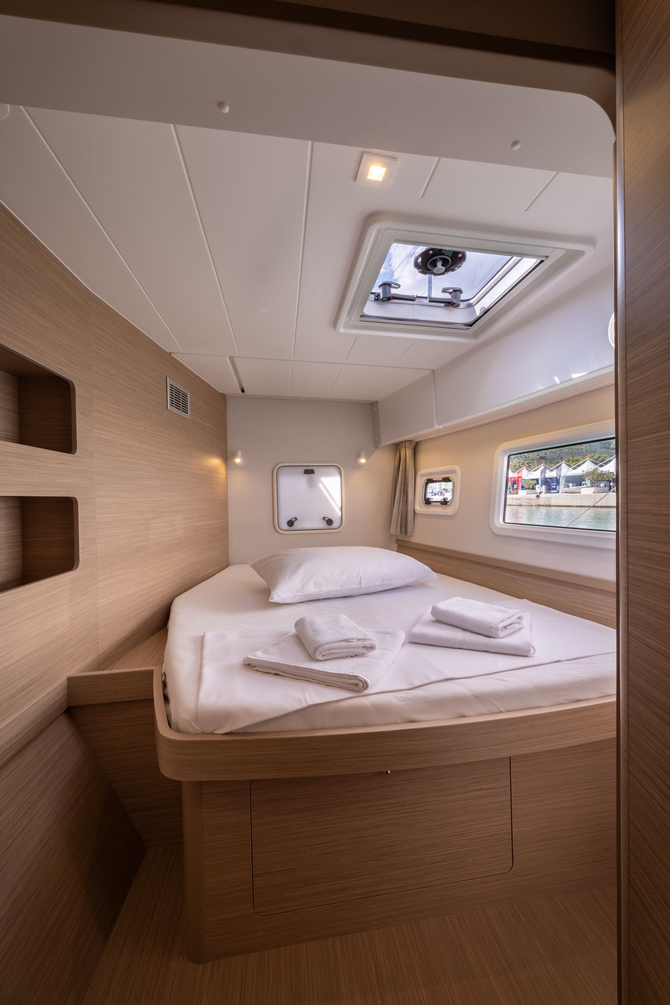 Lagoon 42 | Aventus