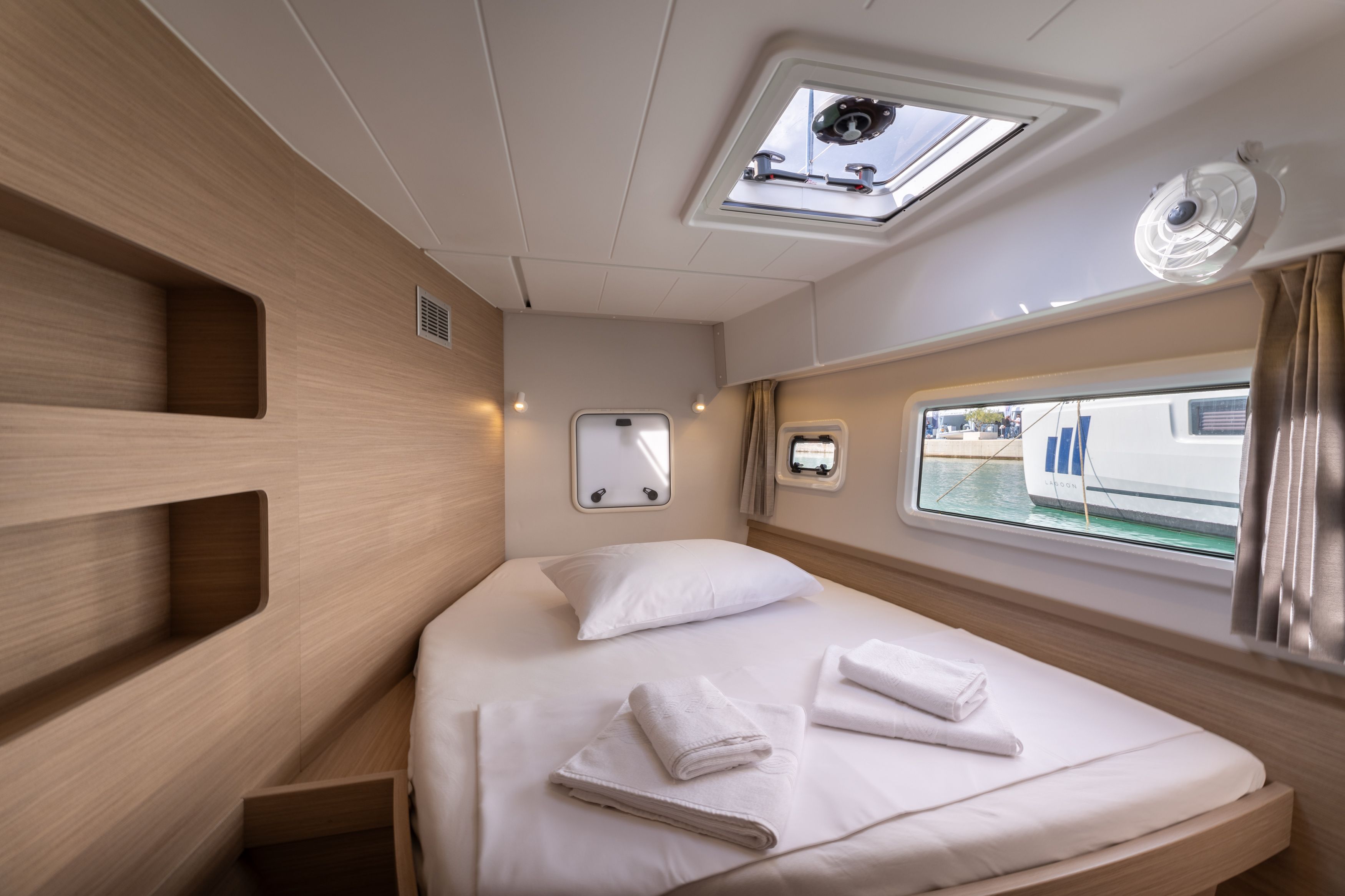 Lagoon 42 | Aventus