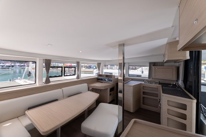 Lagoon 42 | Aventus