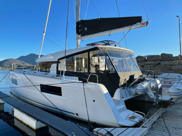 Lagoon 40 | Arctic Charm