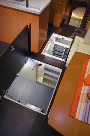 Jeanneau Velasco 43F | 21