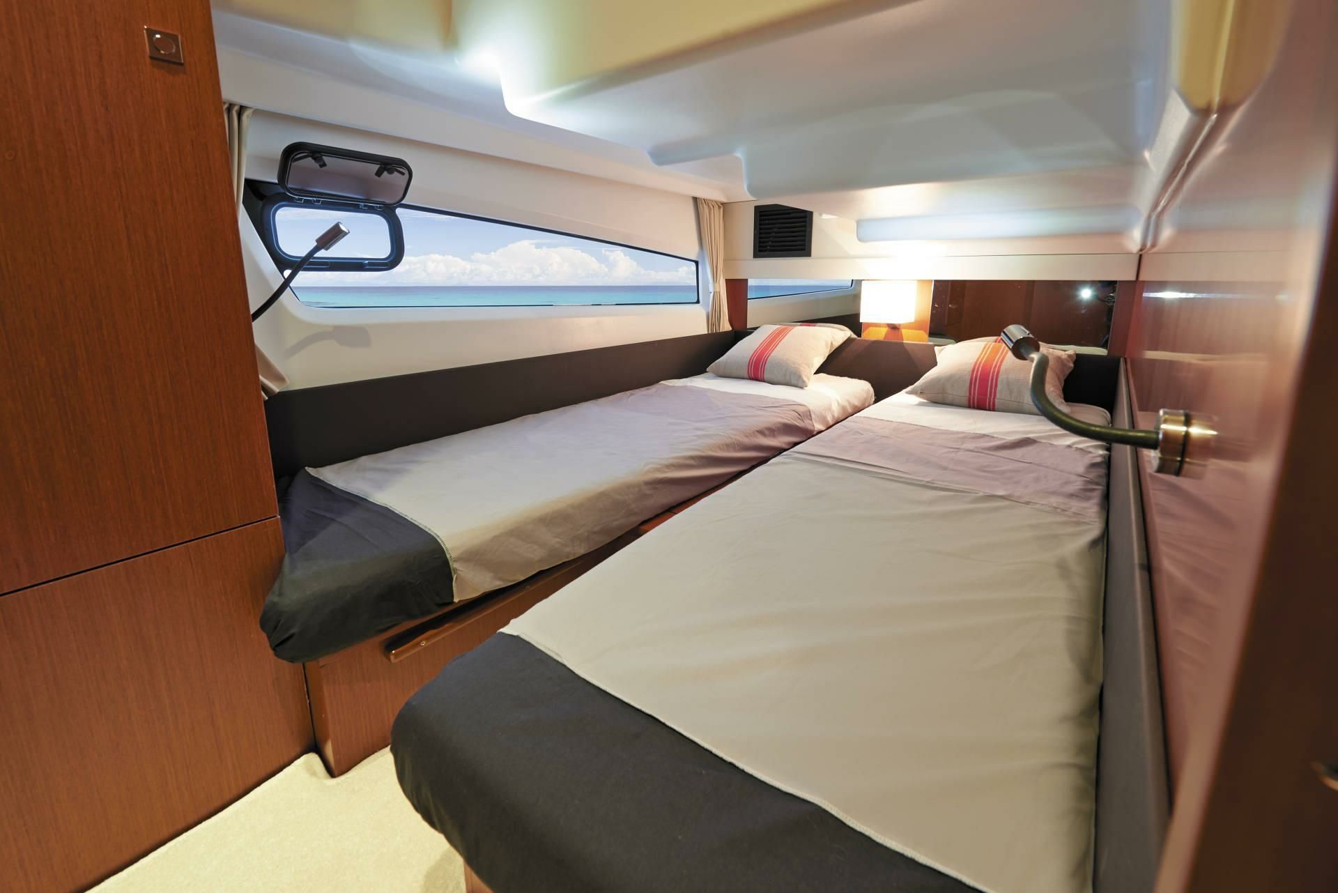 Jeanneau Velasco 43F | 21