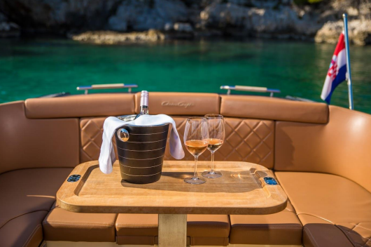 Chris Craft Corsair 30 | 19