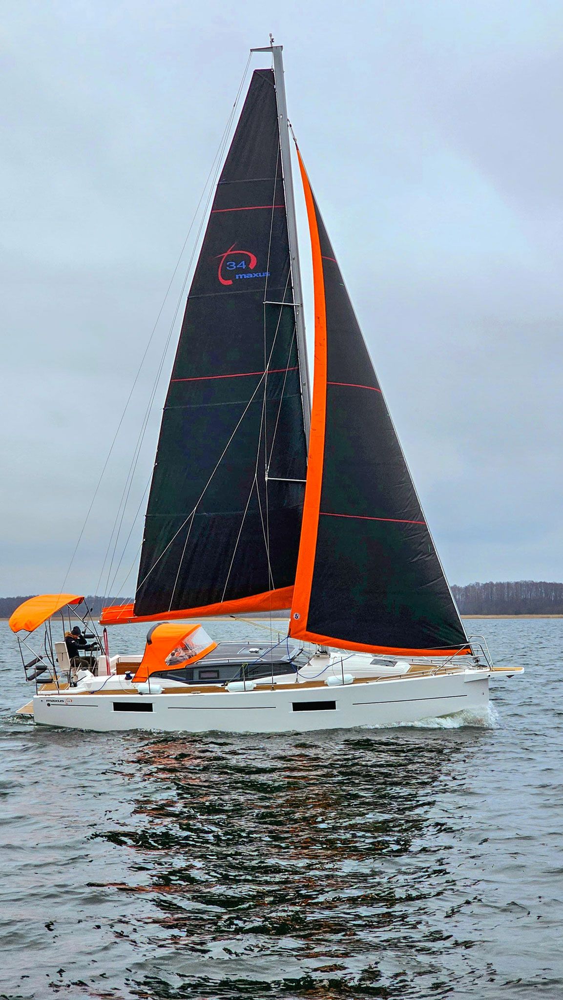 Maxus 34 | Spritz Buda