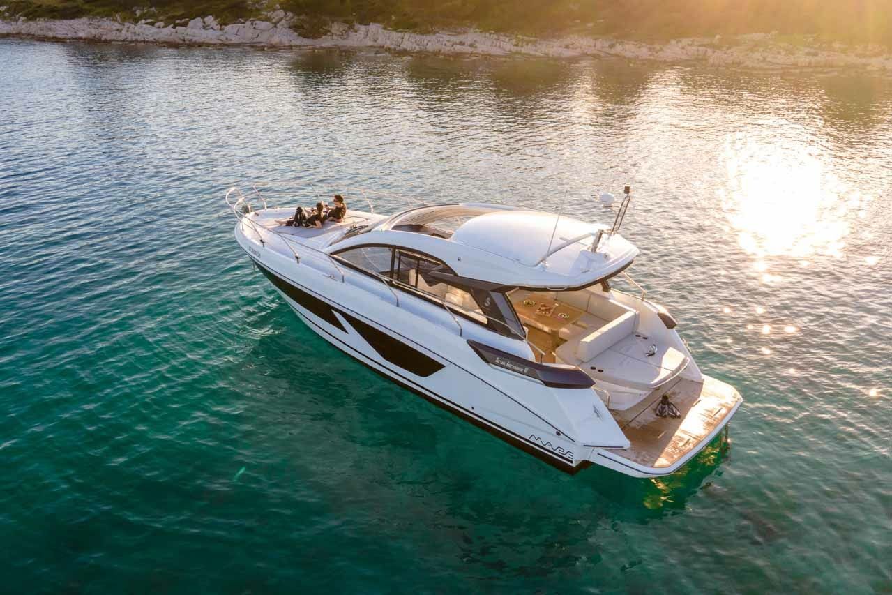 Beneteau Gran Turismo 41 | Star Trek