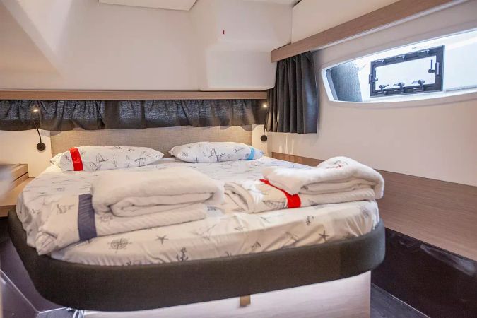 Fountaine Pajot Isla 40 | Serenita