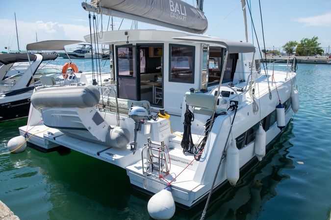 Bali Catsmart | Ela Thalassa 3