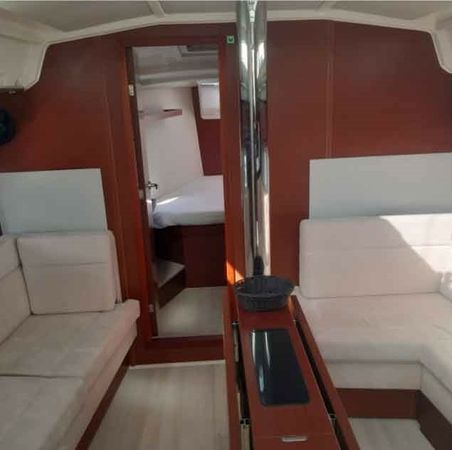 Hanse 418 | Vrontis