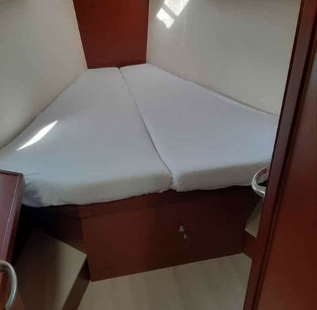 Hanse 418 | Vrontis