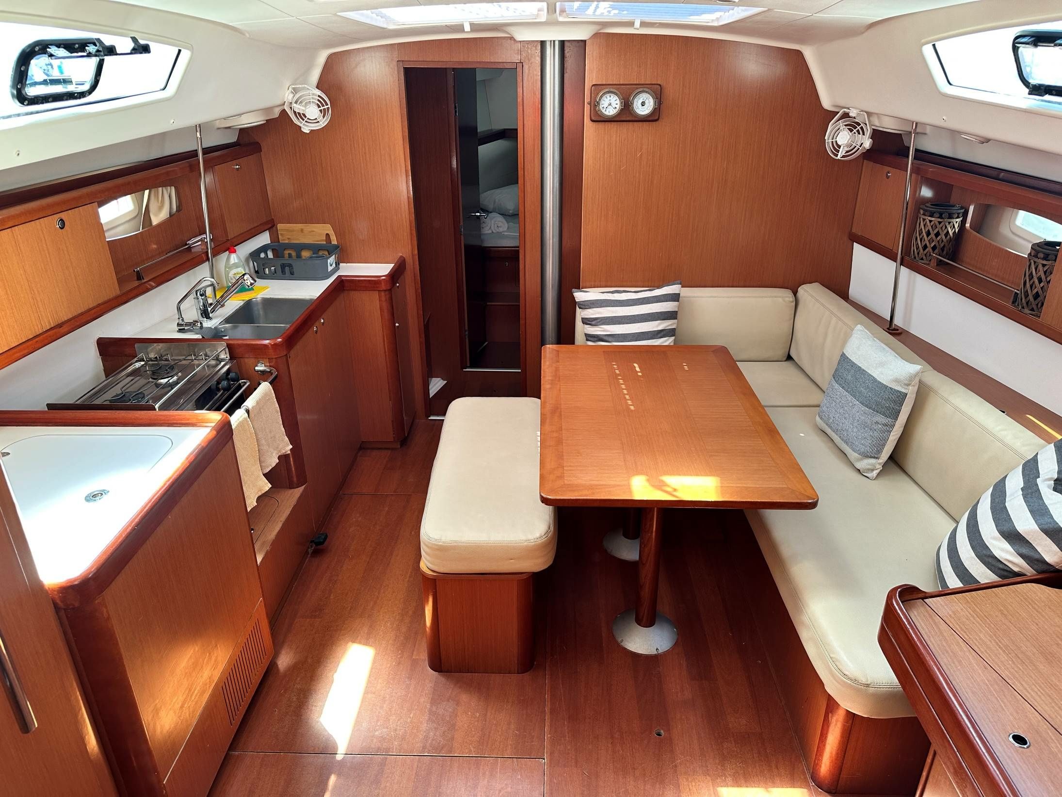 Beneteau 43 | Errika