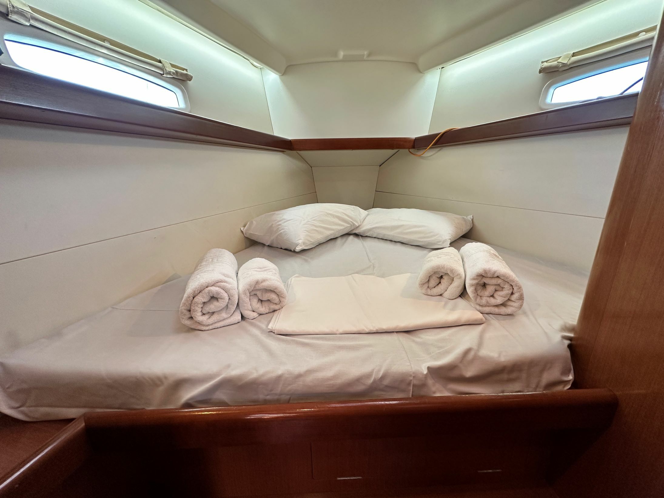 Beneteau 43 | Errika