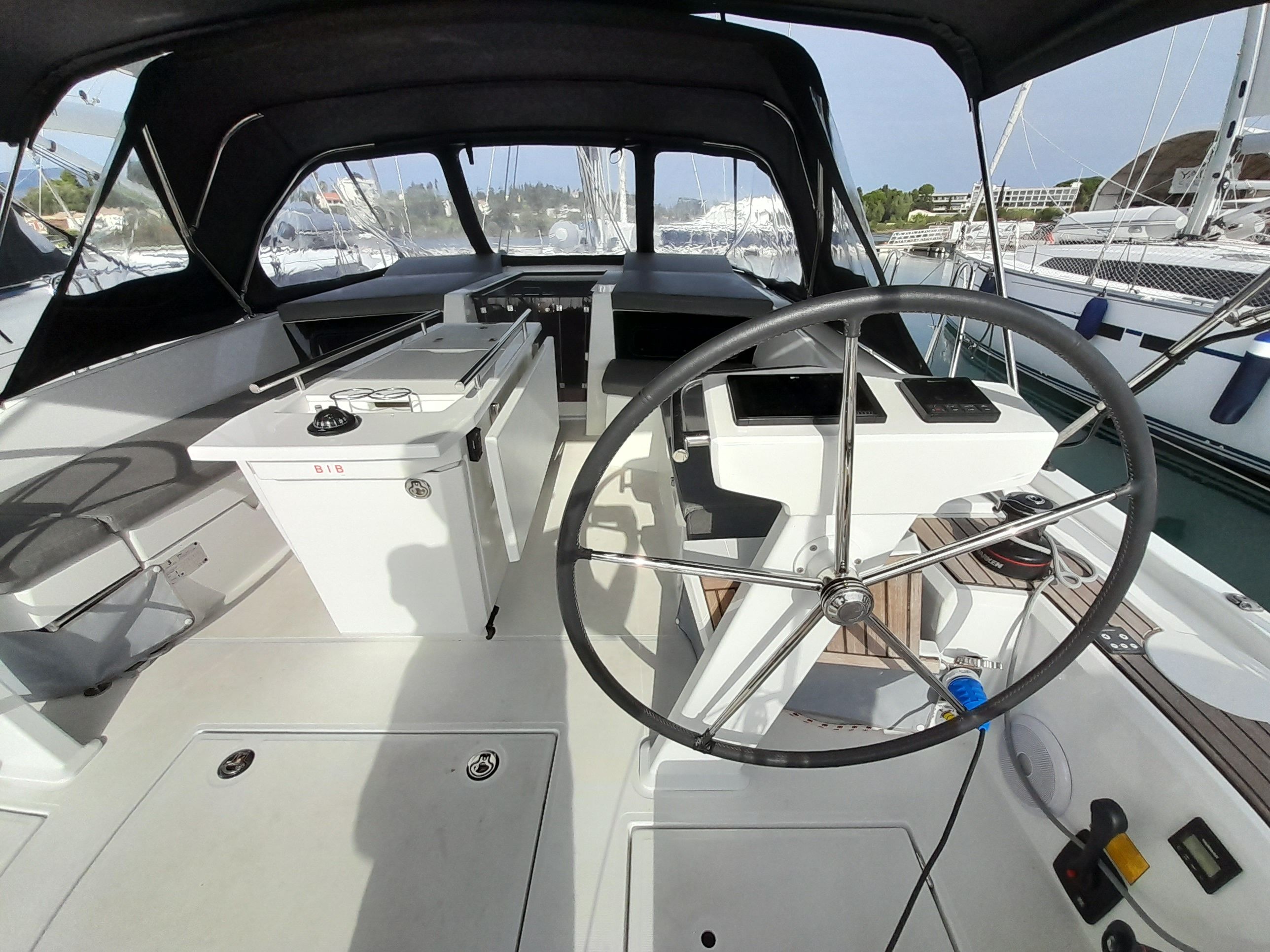 Beneteau Oceanis 46.1 | Victoria