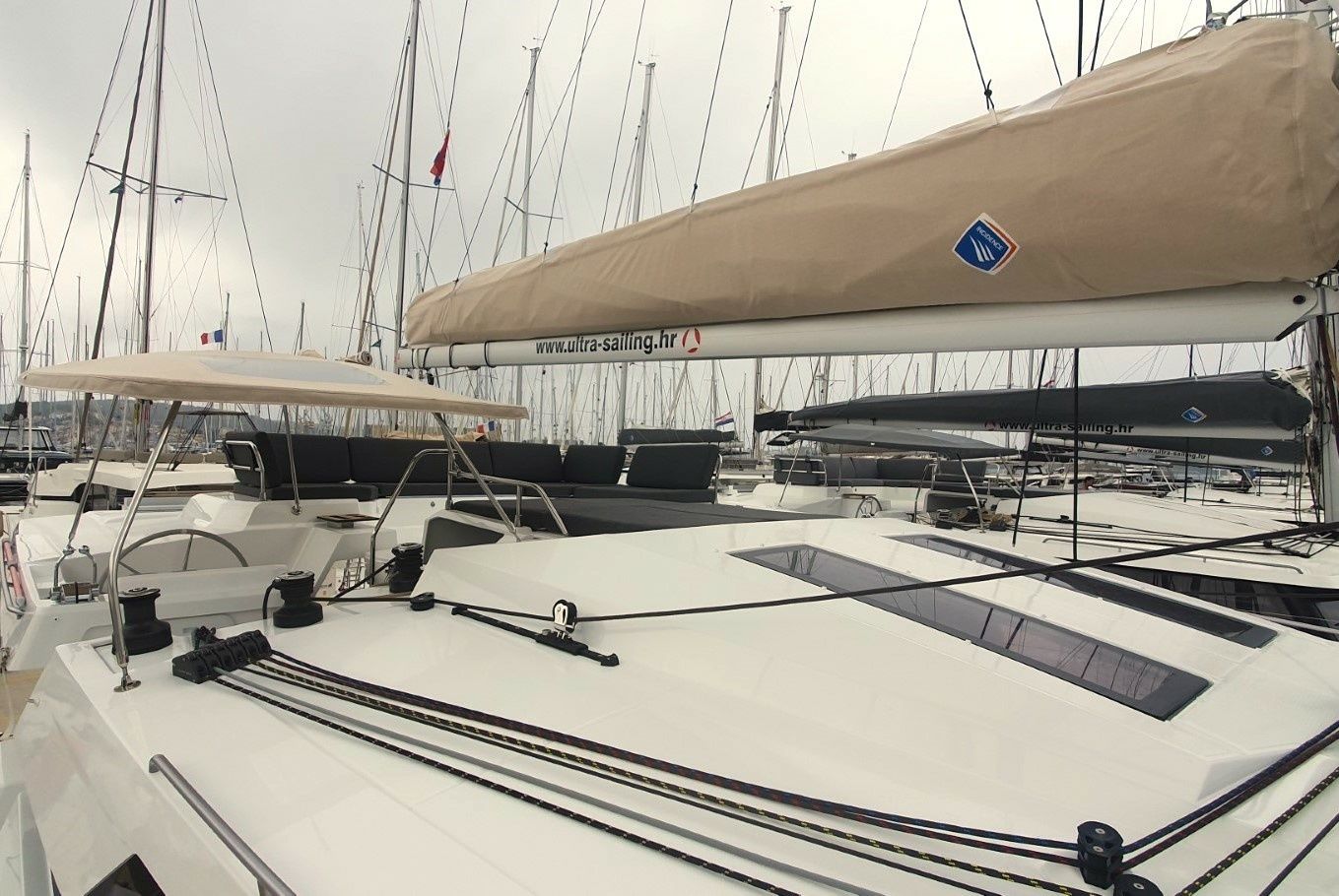 Fountaine Pajot Elba 45 | Adria Blue