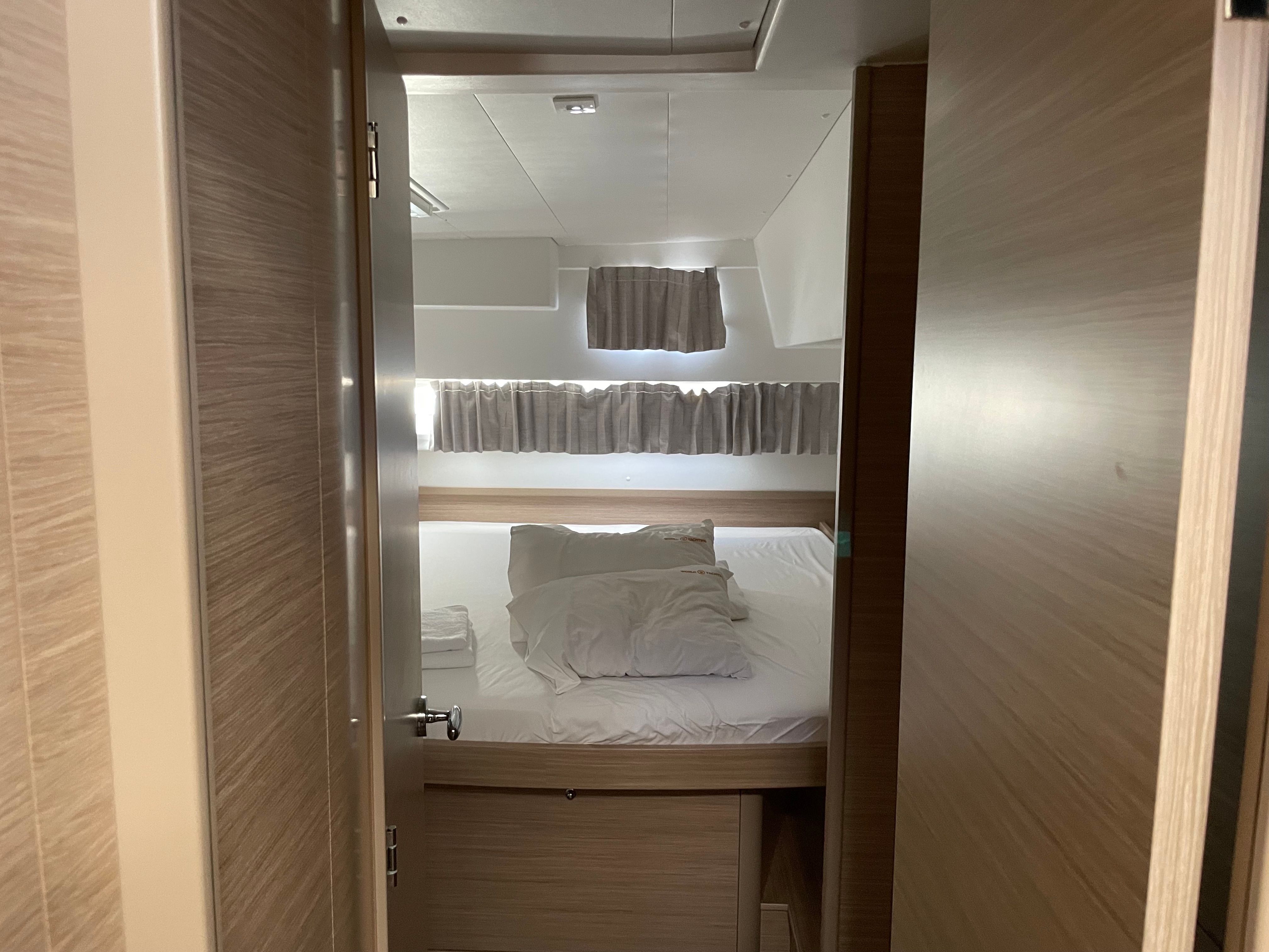 Lagoon 42 | Tigeer Royale