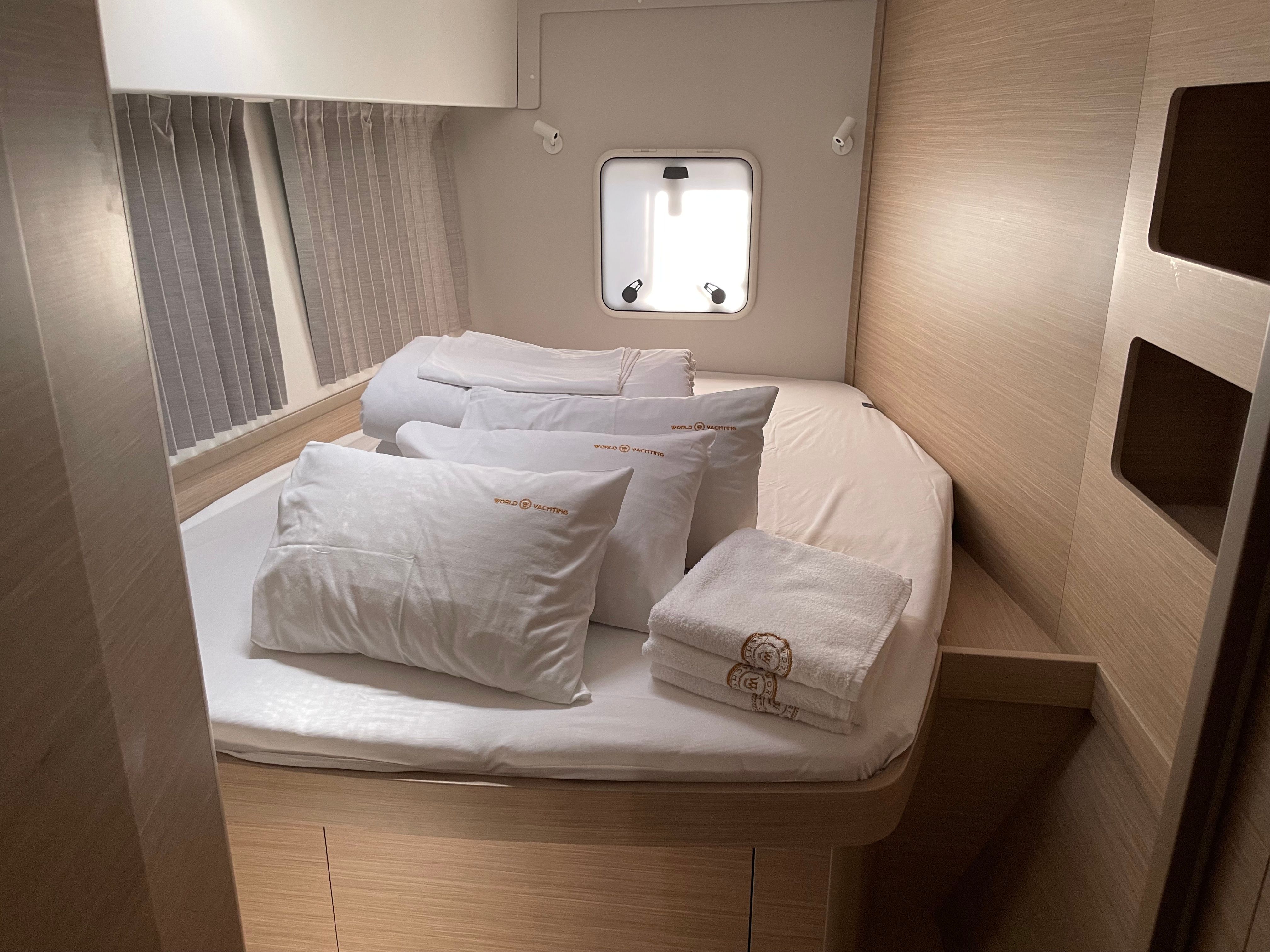 Lagoon 42 | Tigeer Royale