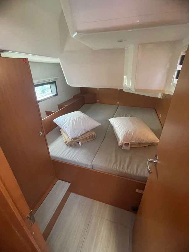 Bavaria C42 | Paella