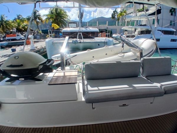 Fountaine Pajot Elba 45 | Winged Arrow 2