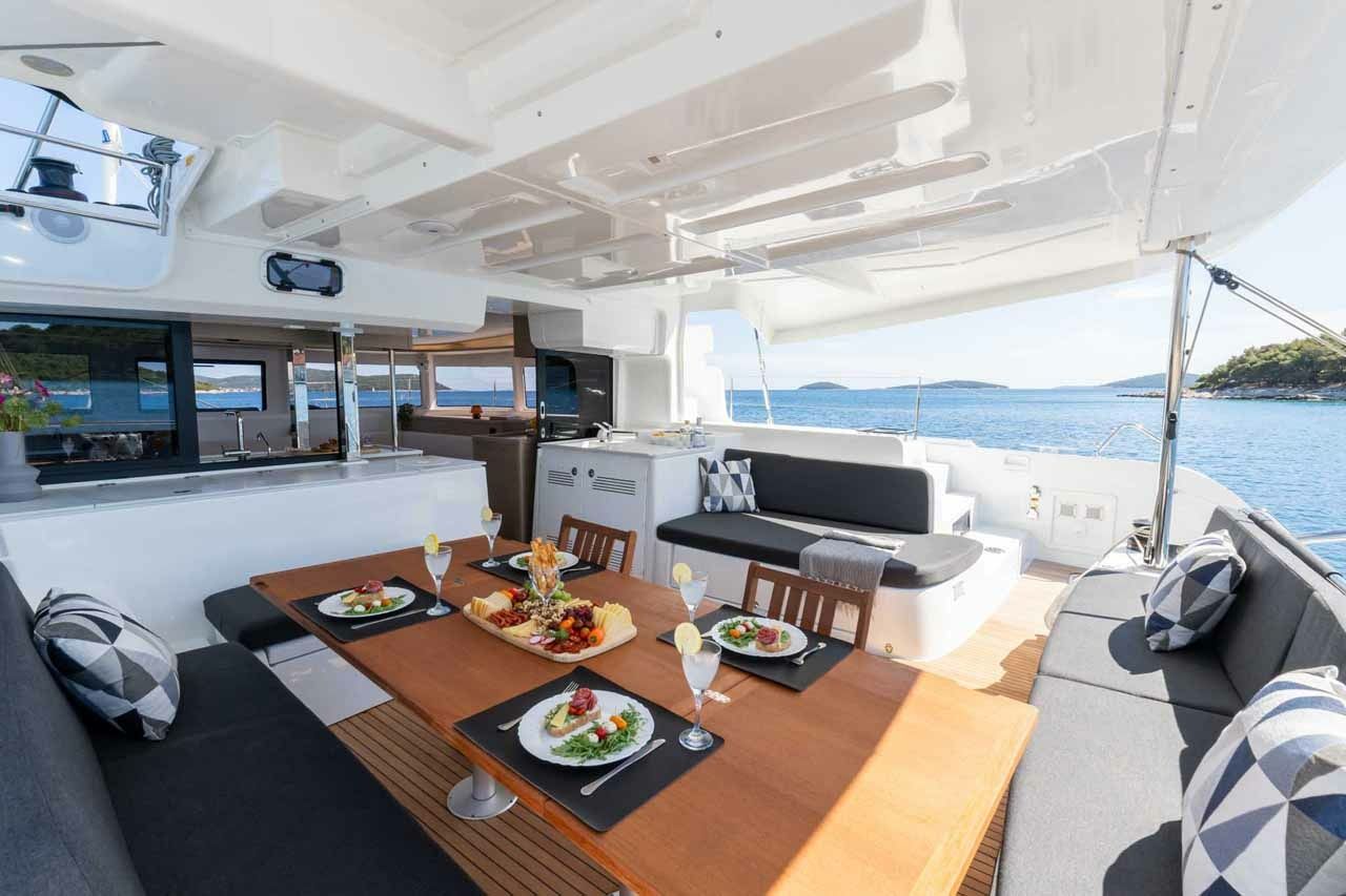 Lagoon 46 | Mare Azul