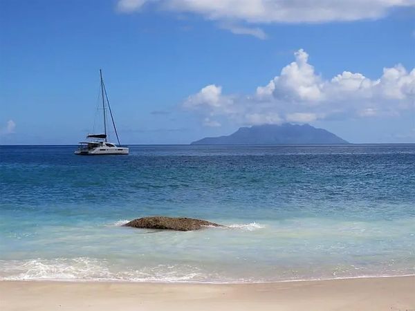 Leopard 48 | Jaudanic 3