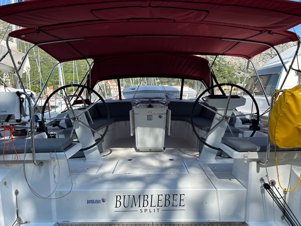 Beneteau Oceanis 46.1 | Bumblebee