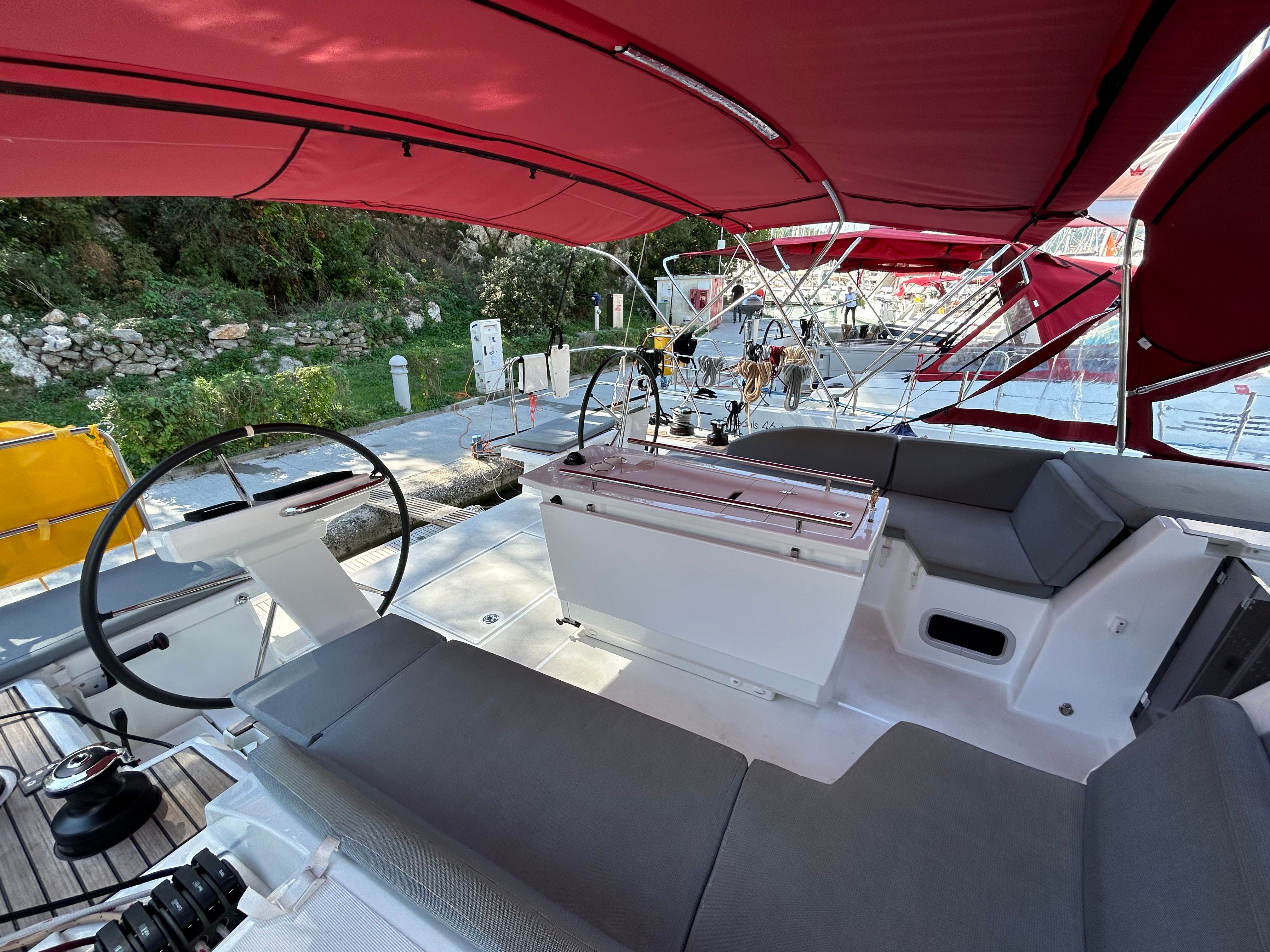 Beneteau Oceanis 46.1 | Bumblebee